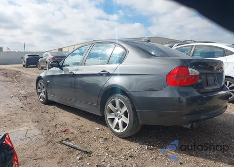 2006 BMW 325I z USA, uszkodzony, nr VIN WBAVB13506KX62011